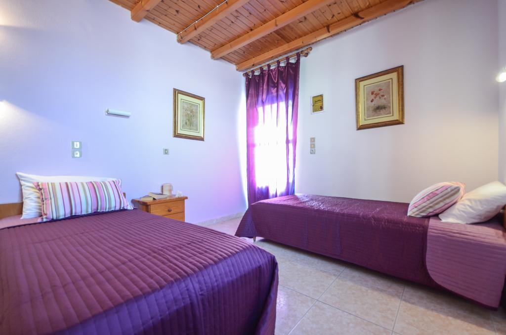 Panormos Hotel And Studios Naxos City Екстериор снимка