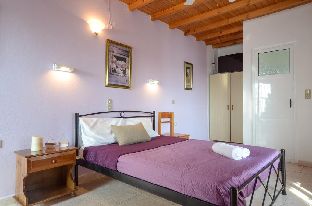 Panormos Hotel And Studios Naxos City Екстериор снимка