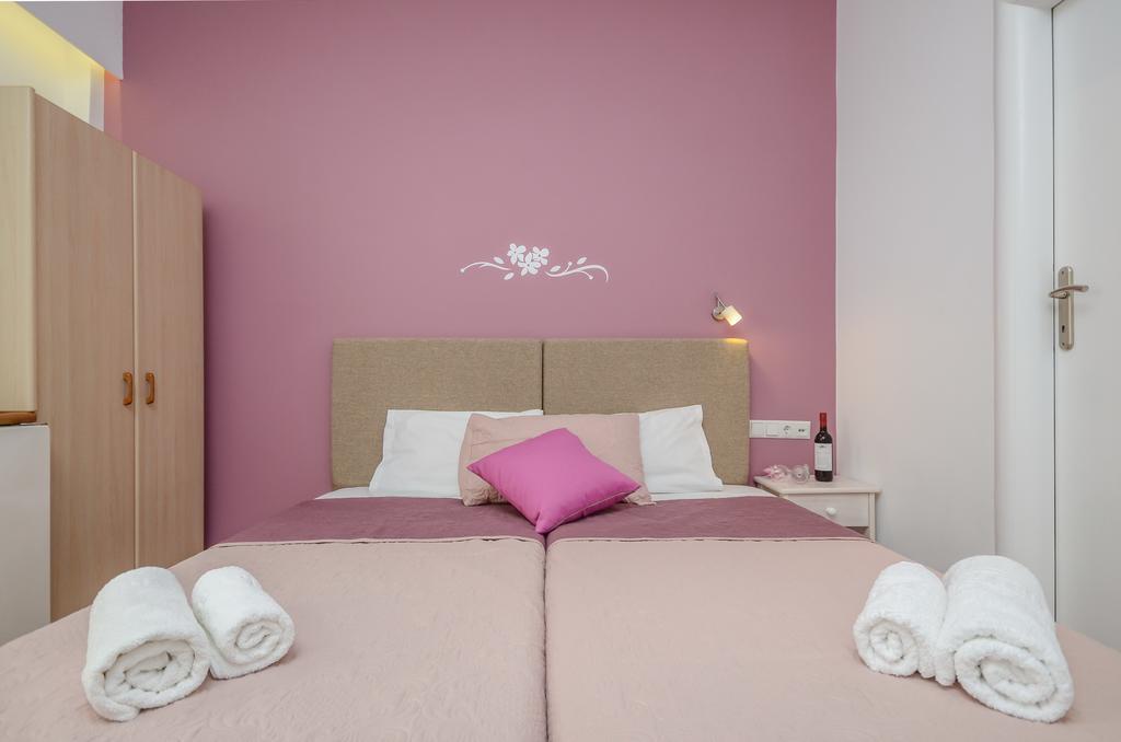 Panormos Hotel And Studios Naxos City Екстериор снимка
